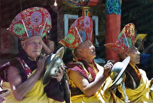 Ladakh Hémis moines cymbales